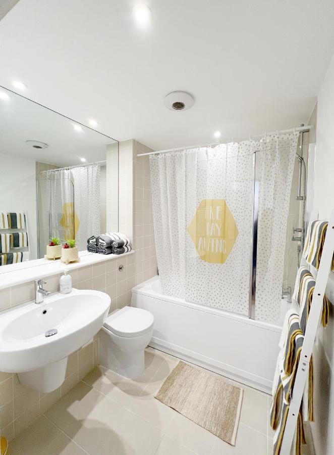 Lovely 1 Bedroom Apartment In South East Λονδίνο Εξωτερικό φωτογραφία